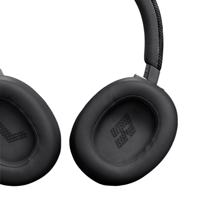 Слушалки JBL Live 770NC, цвят черен, изглед отпред с възглавничките, означени с L и R