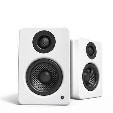 Boxe active Kanto Audio YU2 albe, perechea văzută din unghi