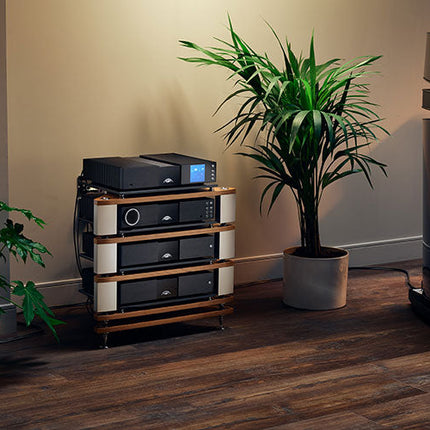 Două amplificatoare Naim NAP 350 într-un sistem seria New Classic