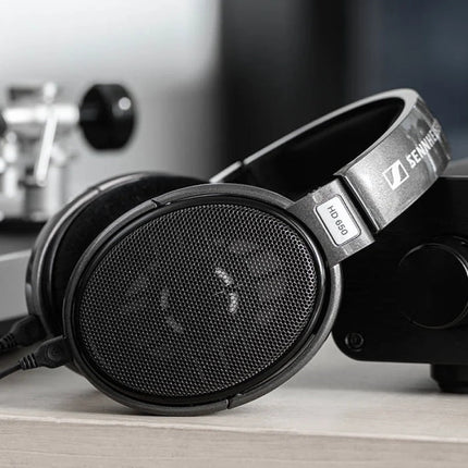 Hi-Fi слушалки Sennheiser HD 650 презапечатани