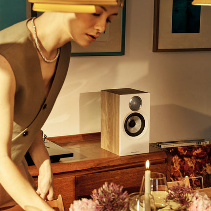 Тонколони Bowers &amp; Wilkins 607 S3