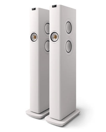 KEF LS60 Wireless, finisaj Mineral White, vedere din față și lateral