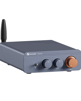 Amplificatorul Fosi Audio BT20A PRO, cu antenă și buton de volum portocaliu