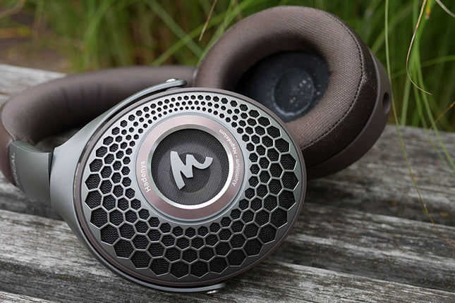 Pachet PROMO DAC iFi Audio xDSD Gryphon + Casti Hi-Fi Focal HADENYS