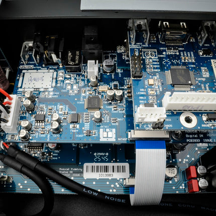 Musical Fidelity M6xi, detaliu de panou