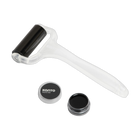 Комплект Kanto Audio TT-GKIT: силиконов валяк за плочи и бурканче с гел за игла, изрязани на прозрачен фон