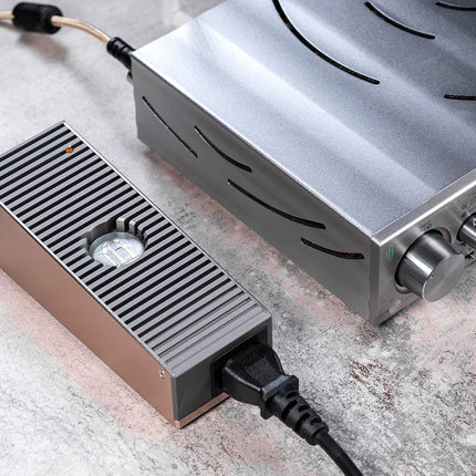 iFi Audio iPower Elite resigilat