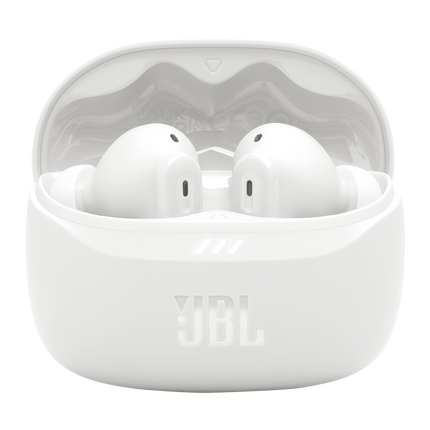 Слушалки JBL Tune Beam 2 (бяло): отворен калъф за зареждане с двете слушалки вътре