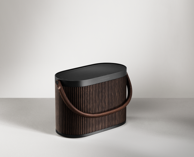 Преносим високоговорител Bang &amp; Olufsen Beosound A5, Wi-Fi, Bluetooth, Multiroom, 12 часа време за възпроизвеждане, IP65 повторно запечатан