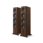 KEF Q11 Meta, finisaj Walnut, vedere din față și lateral