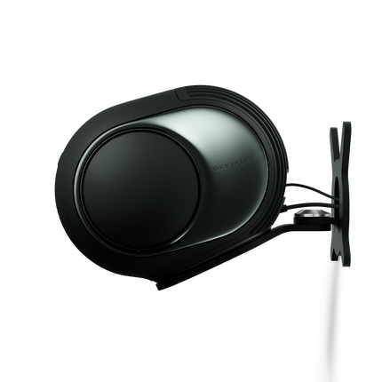 Suportul de perete Devialet Gecko Deep Forest cu boxa Phantom Ultimate 98 dB montată, vedere laterală
