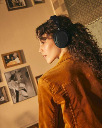 Безжични слушалки Sennheiser Accentum Plus
