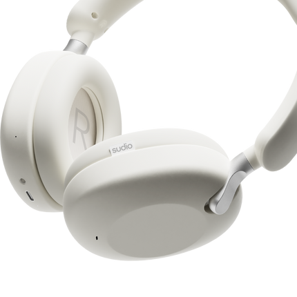 Detaliu casca Sudio K2 Pro alba