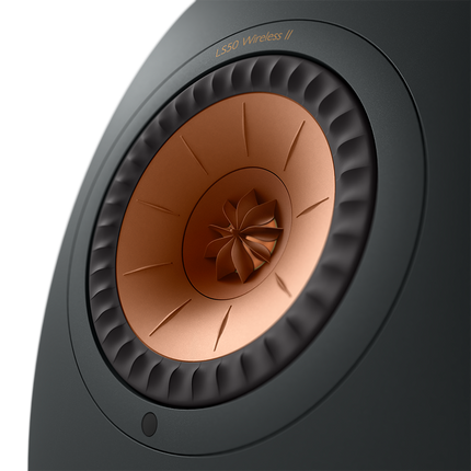 KEF LS50 Wireless II, finisaj Carbon Black, detaliu driver Uni-Q