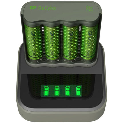 GP ReCyko Speed ​​​​Charger M451 зарядно устройство за батерии + 4 ReCyko AA 2600mAh батерии + D451 докинг станция за зареждане