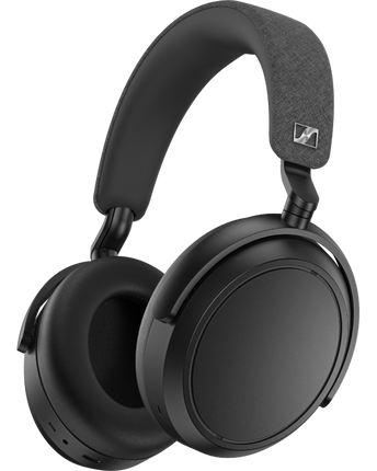 Momentum 4 Black 1